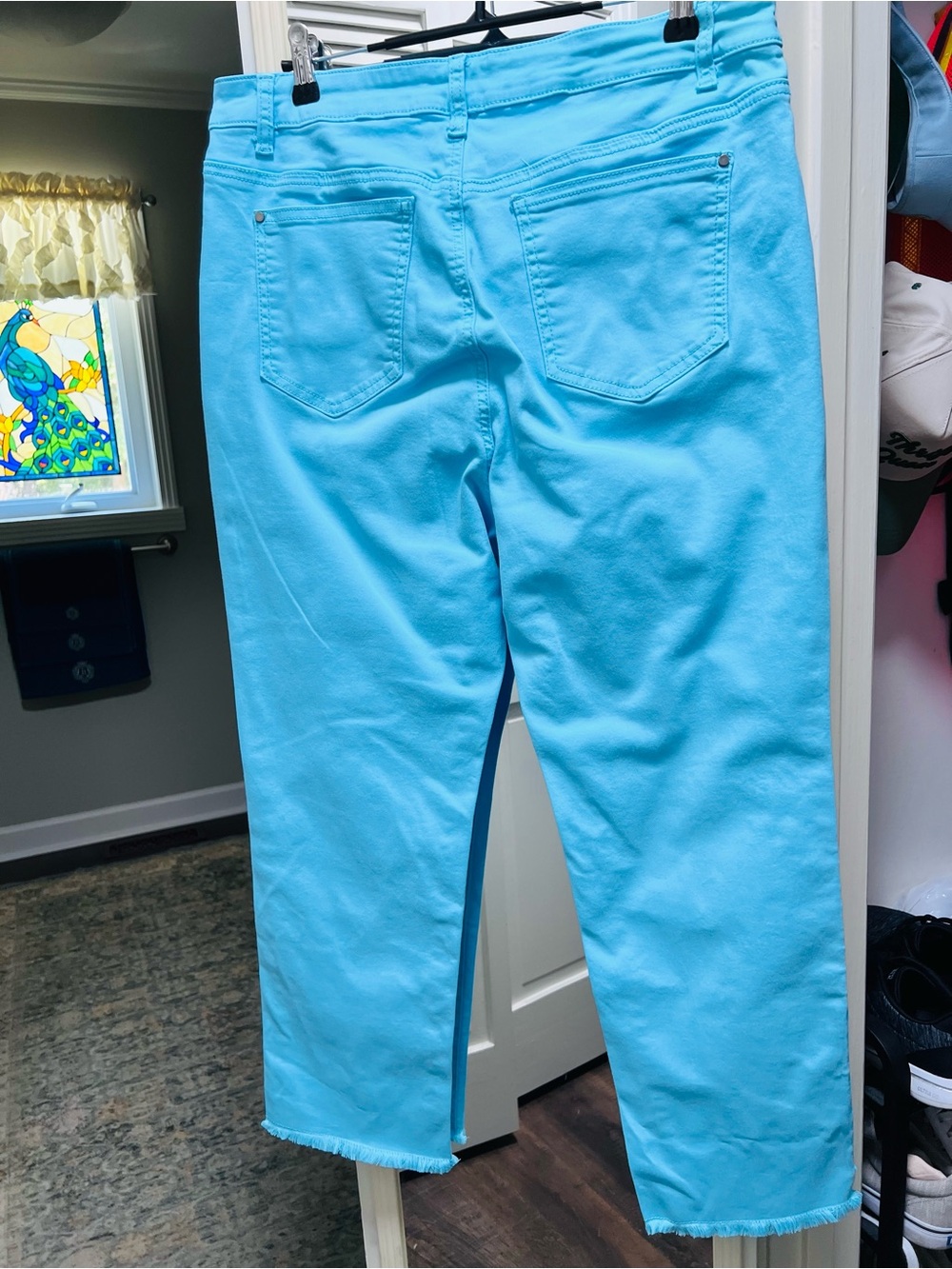 Tru Luxe Jeans Aqua Crop Ankle Jeans